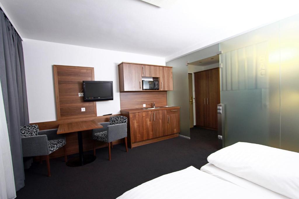 Pension Am Kurpark Wenen Kamer foto