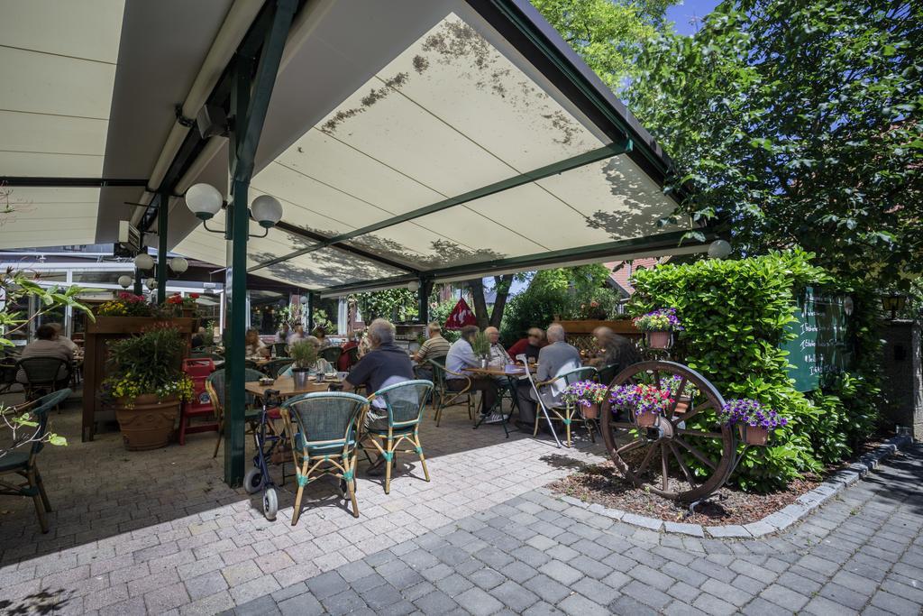Pension Am Kurpark Wenen Buitenkant foto